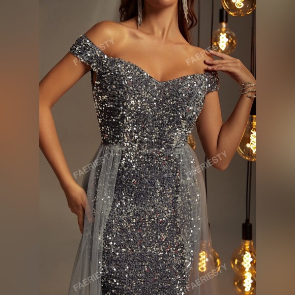 Off shoulder gown with overlay skirt NWOT - Picture 3 of 11